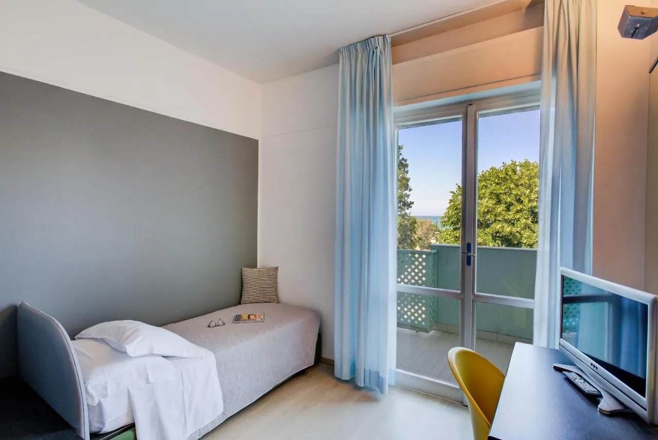 Hotel Ivano Rimini 3*,  Italy
